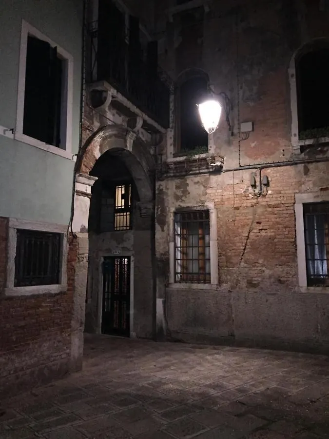 Inn The Wolf House Hotel Venice