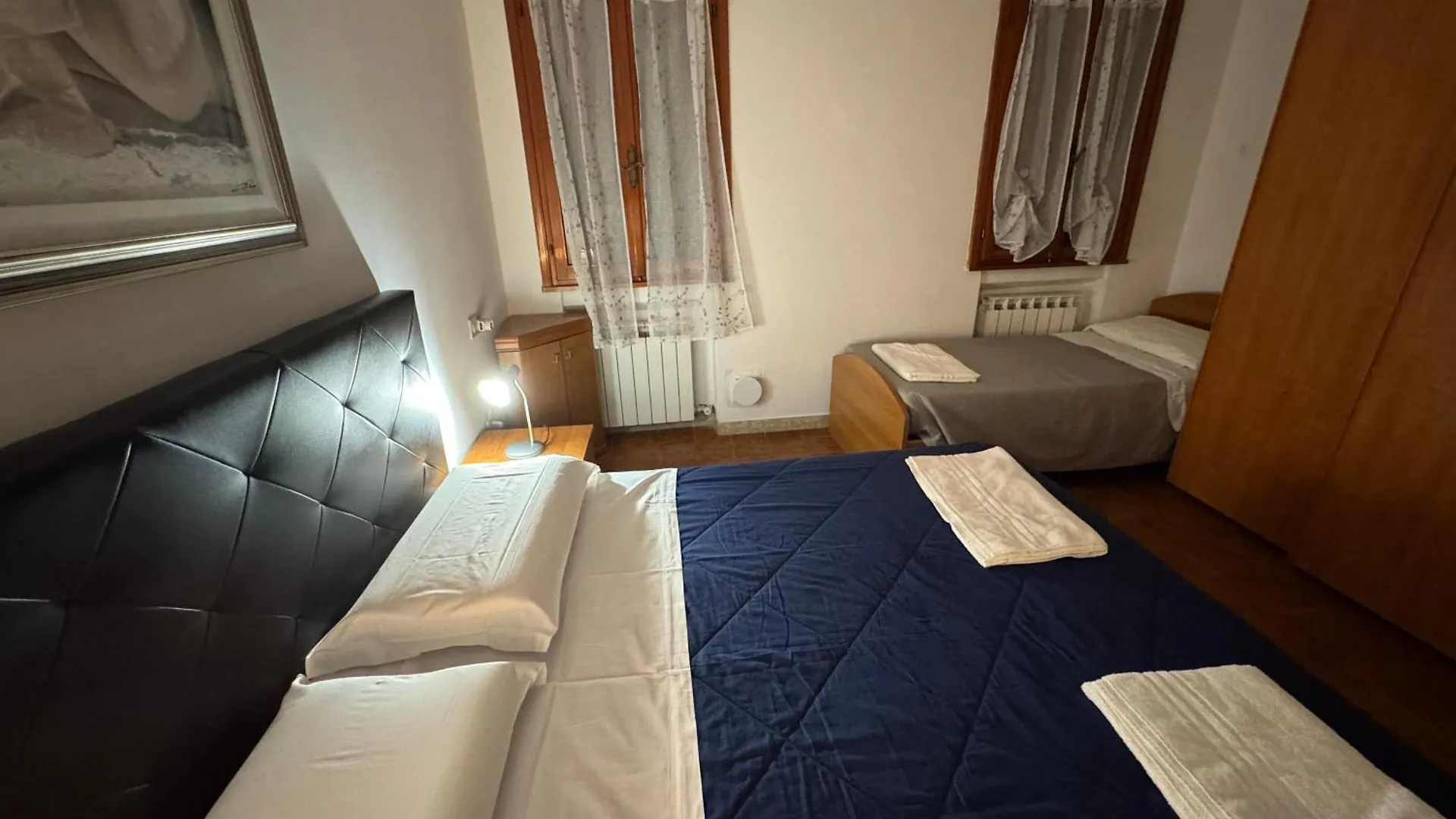 Inn The Wolf House Hotel Venice Italy
