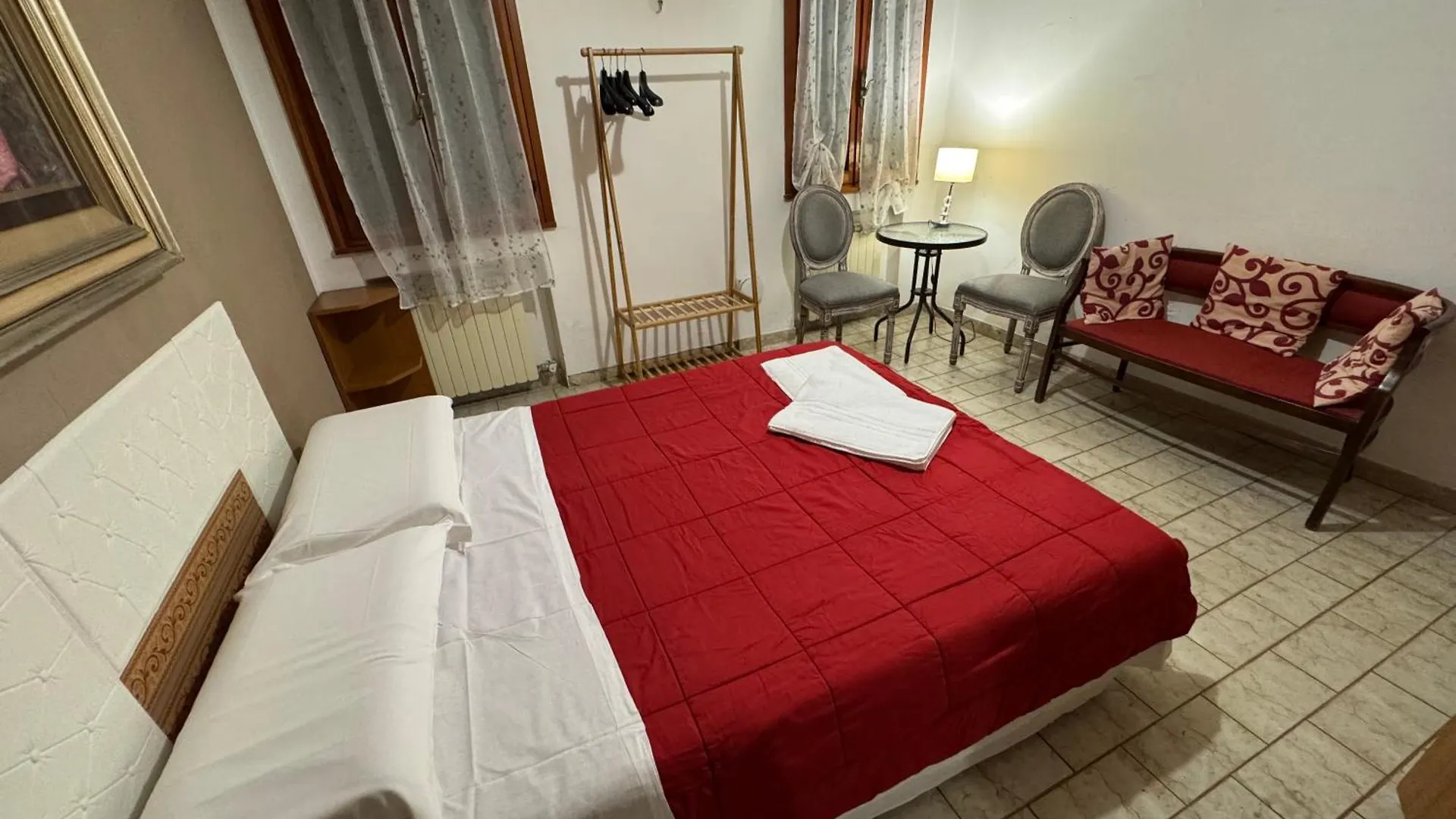 The Wolf House Hotel Venice 0*,