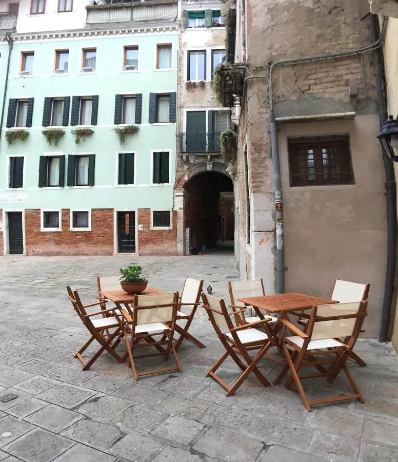 Mini-hôtel Hotel The Wolf House à Venise Italie