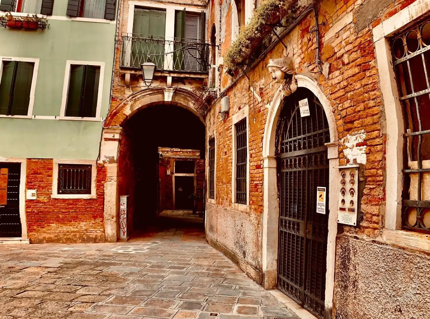 Hotel The Wolf House à Venise 0*,